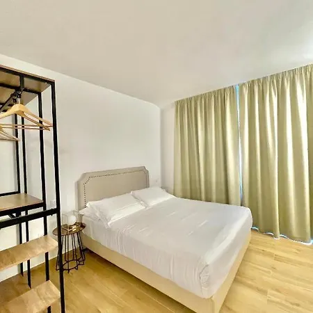 Appartement Tirreno Beachfront Marina di Massa
